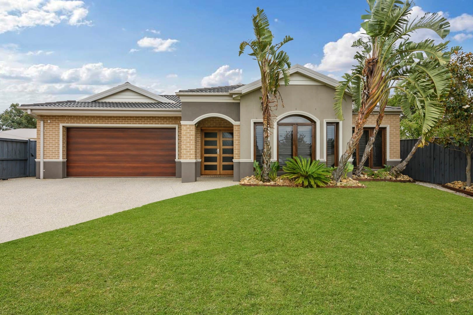 12 Shadforth CloseTAYLORS HILL,  3037, Taylors Hill - Image 1