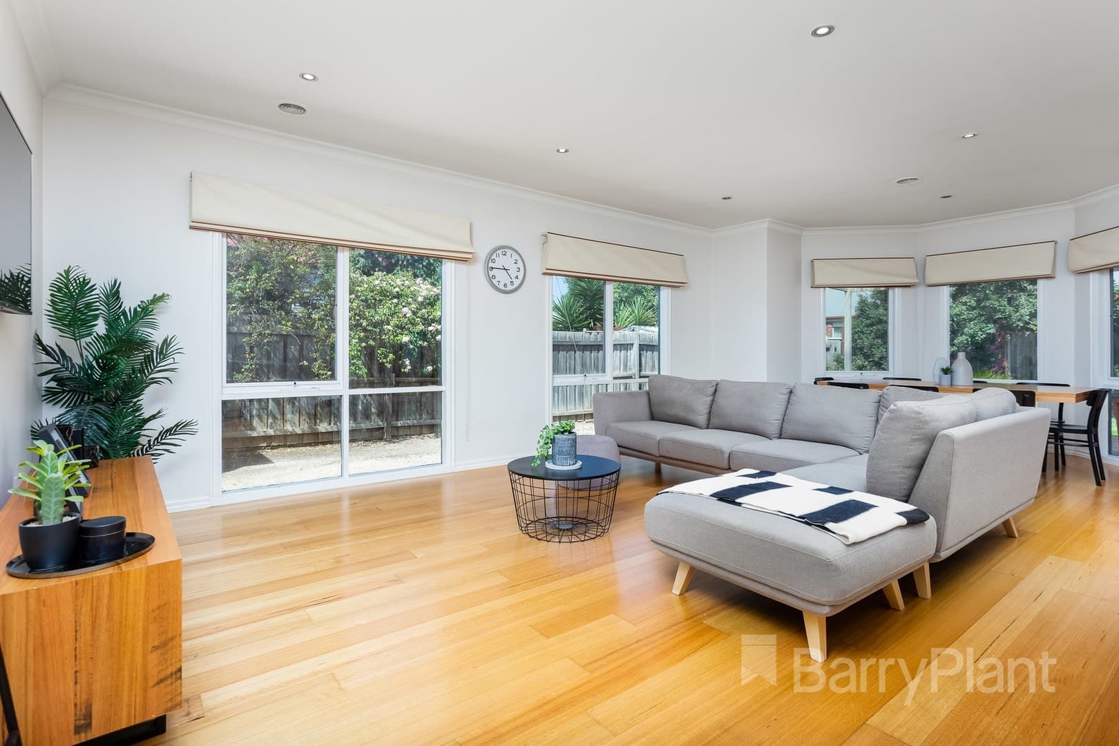 31 Lancaster DrivePoint Cook, VIC 3030, Point Cook - Thumbnail 6