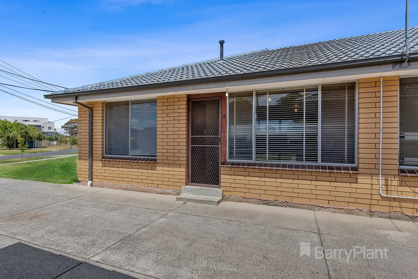 4/9 Albert CrescentSt Albans, VIC 3021, St Albans - Image 1