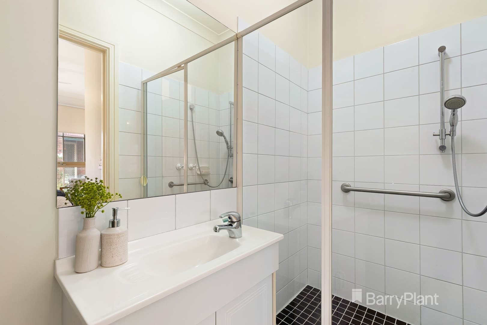 8/2-4 Olive GroveParkdale, VIC 3195, Parkdale - Thumbnail 8