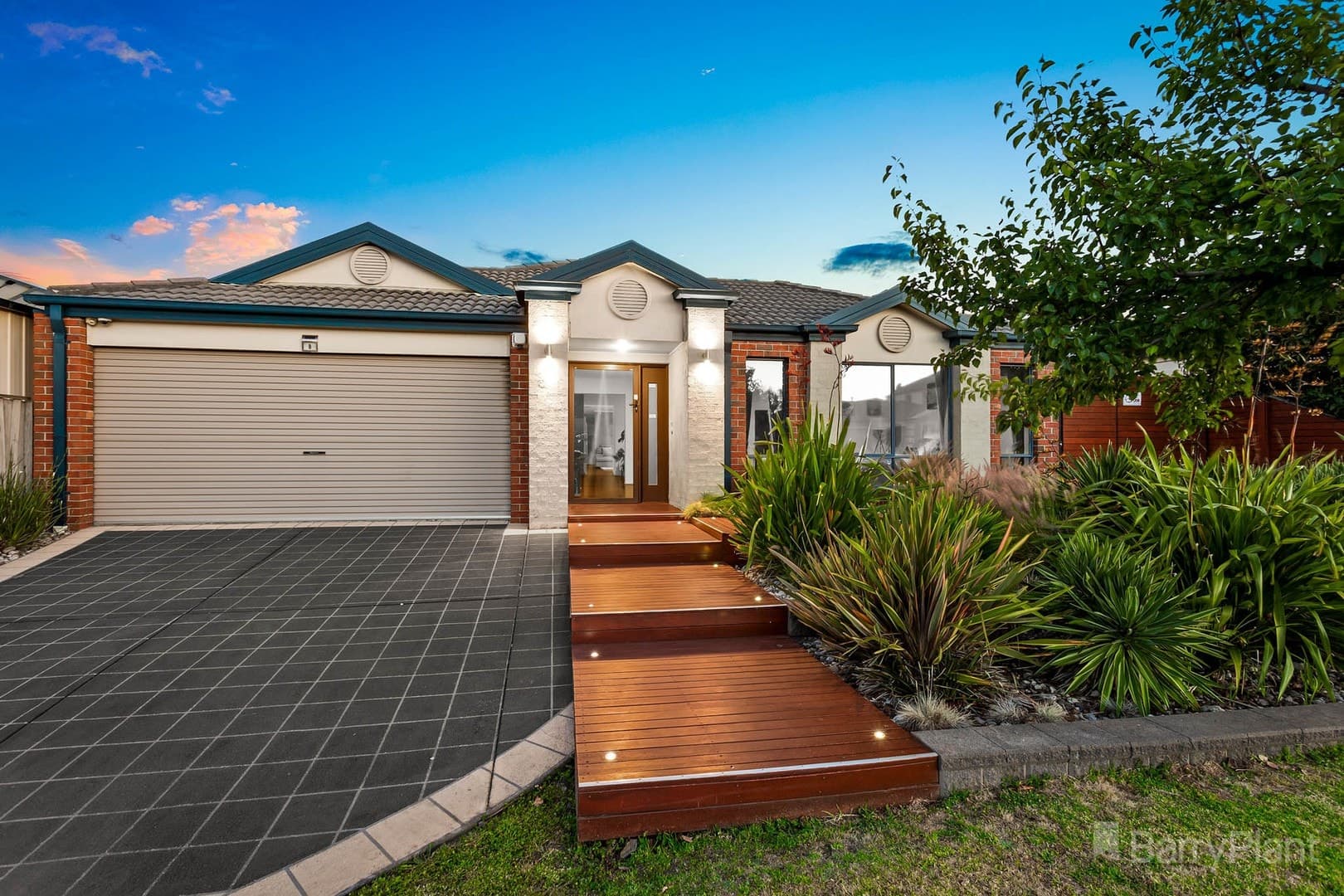 8 Harrington DriveNarre Warren South, VIC 3805, Narre Warren South - Image 1