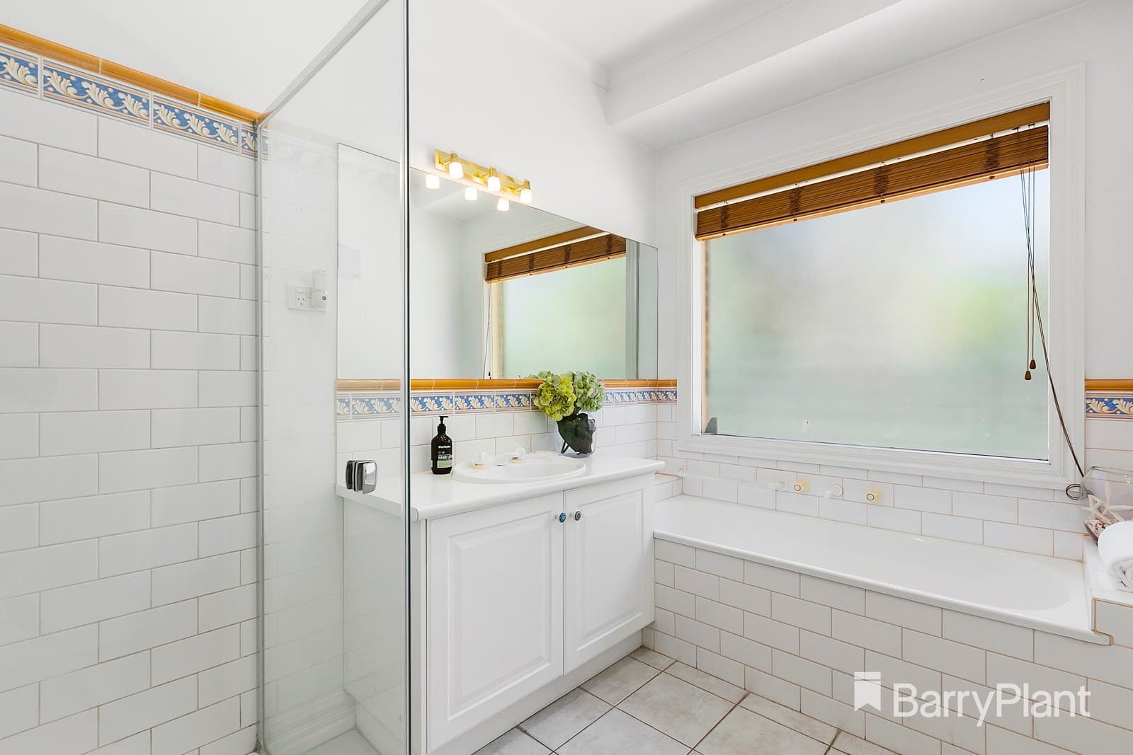 10 Currie TerraceGlen Waverley, VIC 3150, Glen Waverley - Thumbnail 6