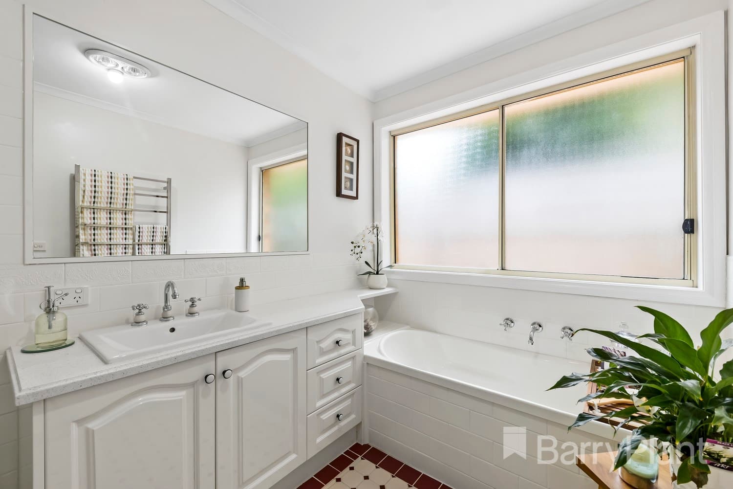20 Viewgrand WayGreensborough, VIC 3088, Greensborough - Thumbnail 5