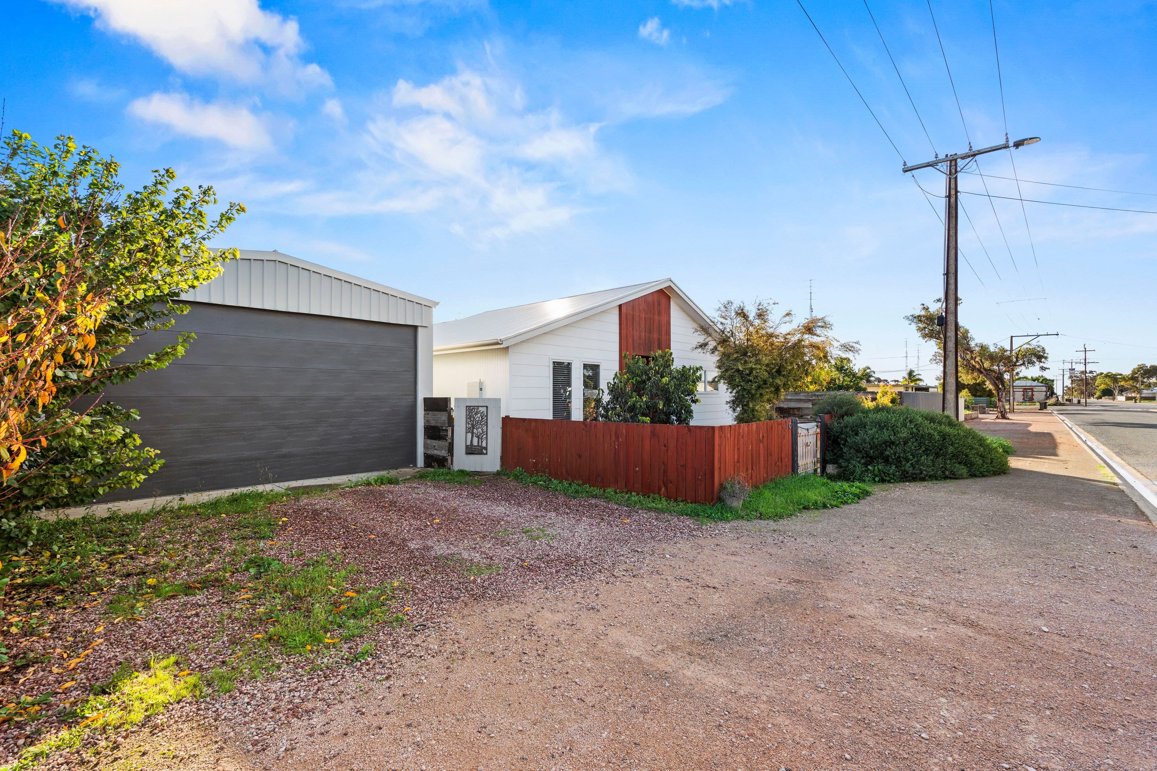 16 Tucker Parade, Kadina SA 5554, Kadina - Thumbnail 2