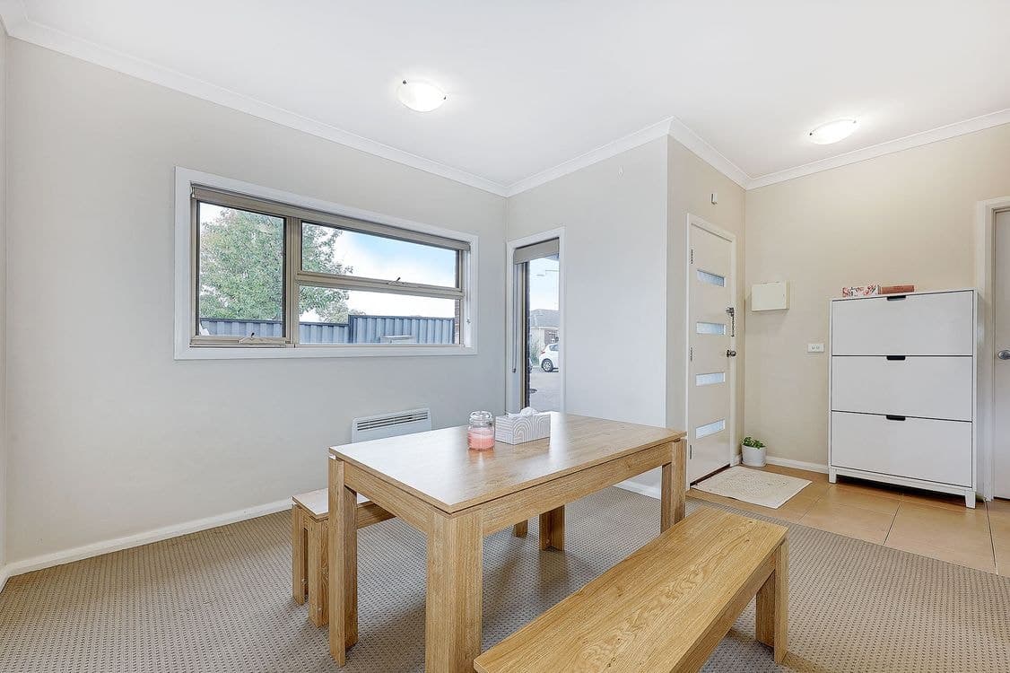 1/8 Pranom Close, ROXBURGH PARK, VIC 3064, Roxburgh Park - Thumbnail 2