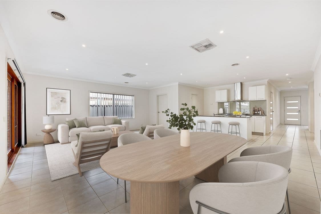 12 Westbury Parkway, ROXBURGH PARK, VIC 3064, Roxburgh Park - Thumbnail 3