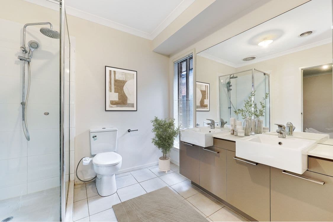 12 Westbury Parkway, ROXBURGH PARK, VIC 3064, Roxburgh Park - Thumbnail 7