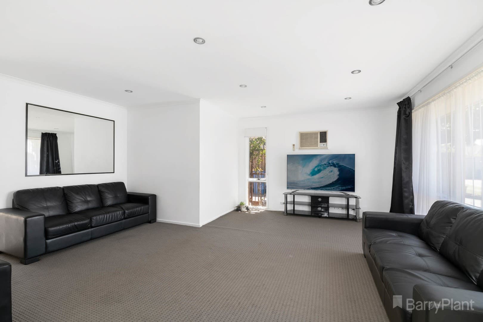 14 Westminster CourtHampton Park, VIC 3976, Hampton Park - Thumbnail 2