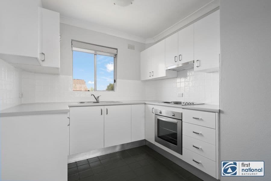 7/111-115 Lambert Street, Bathurst NSW 2795, Bathurst - Image 1