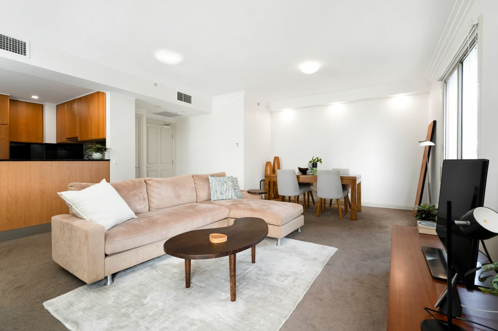 17C/70 Alfred Street, MILSONS POINT, Milsons Point - Thumbnail 6