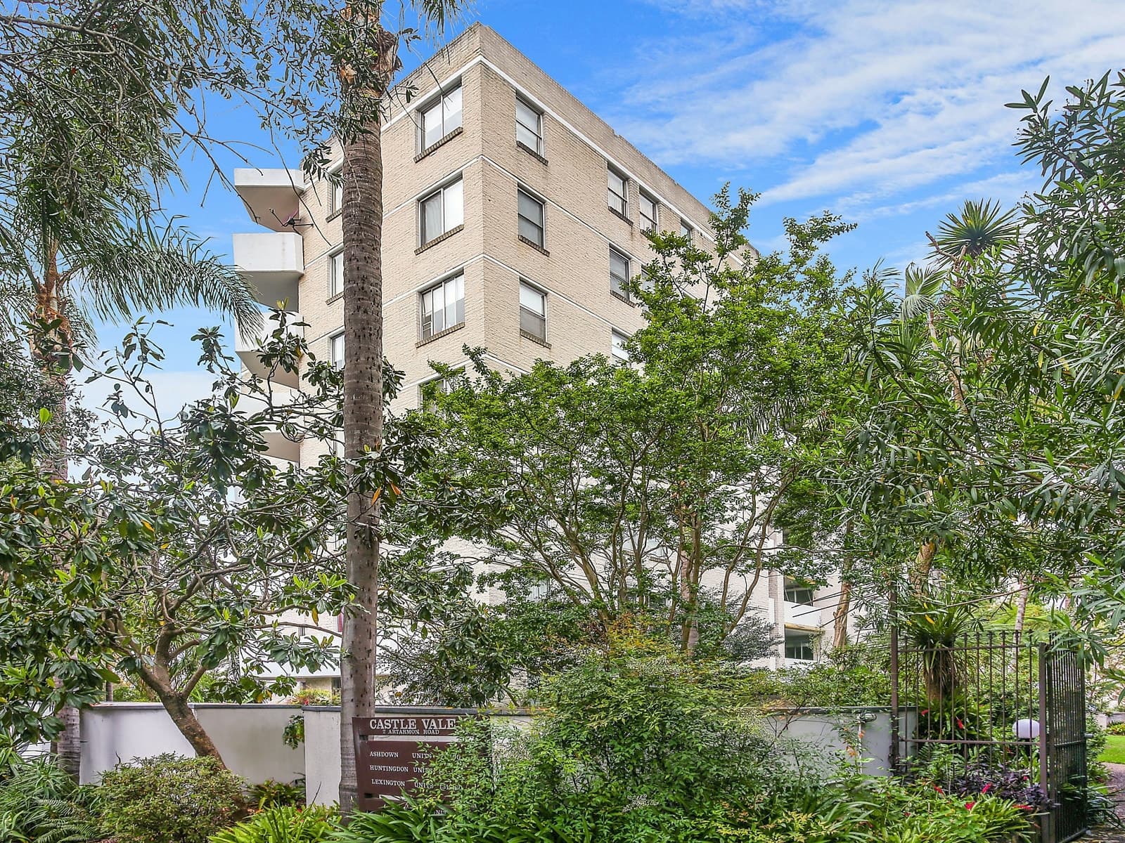 16/2 Artarmon Road, WILLOUGHBY, Willoughby - Image 1