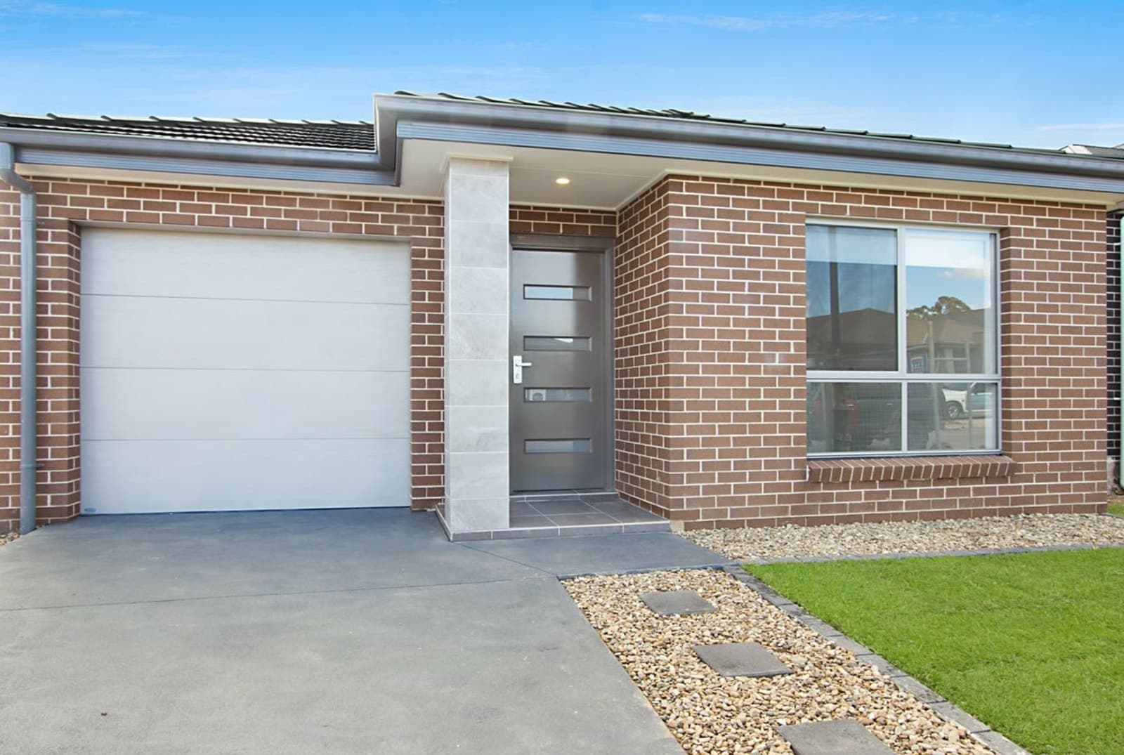 14 Lieutenant Street, JORDAN SPRINGS, Jordan Springs - Image 1