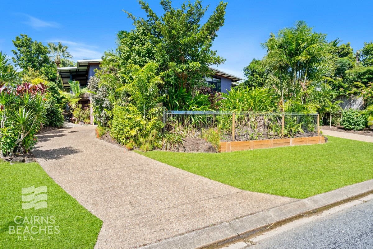 14 Mornington Street, Kewarra Beach - Image 1