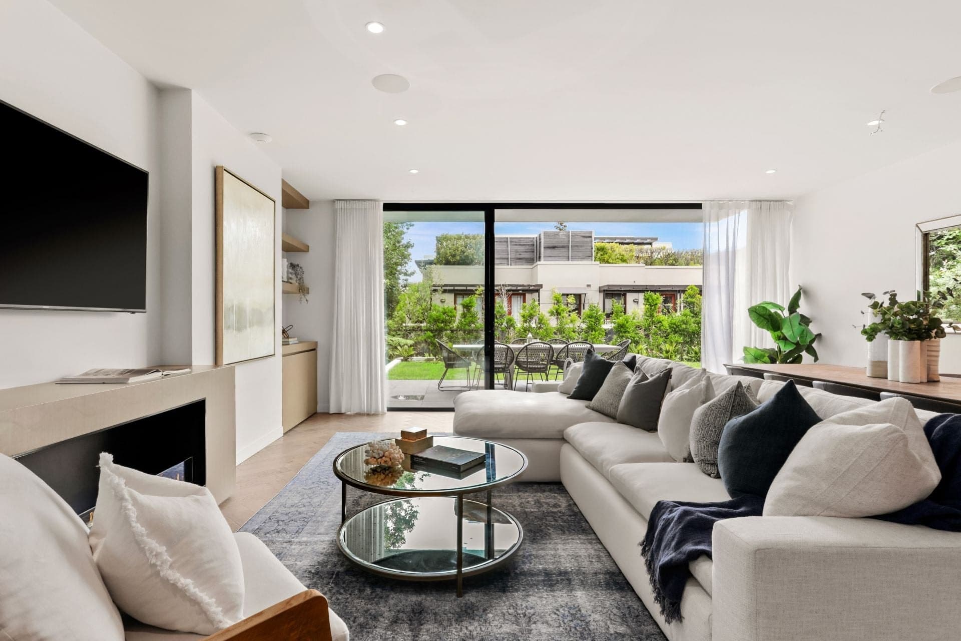 1/33-37 Carlisle Street, Rose Bay, Rose Bay - Thumbnail 2