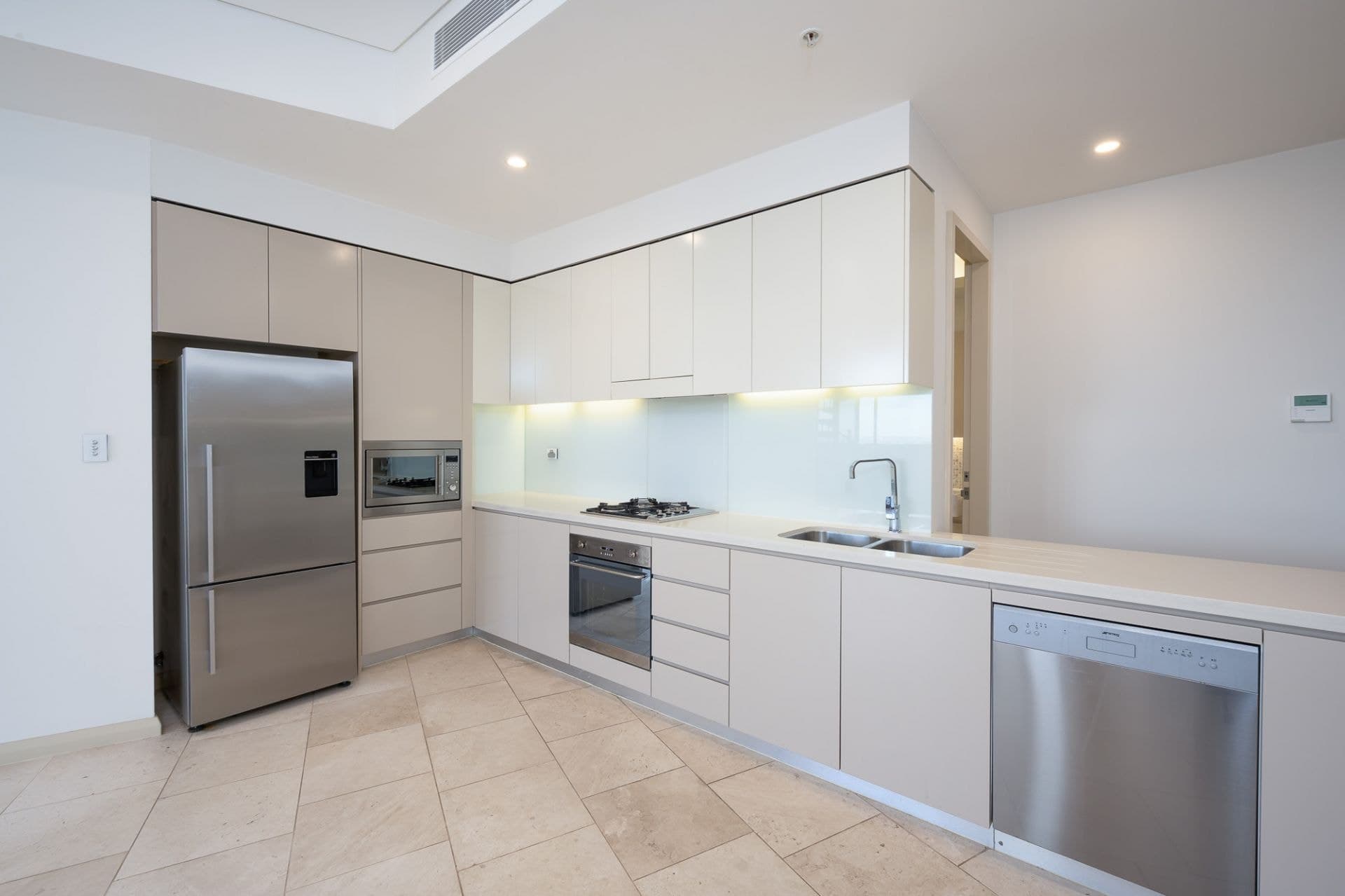 1803/7-9 Gibbons Street, Redfern, Redfern - Thumbnail 5