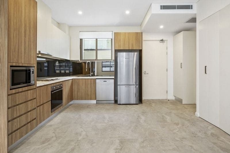 7/21-27 William Street, Alexandria, Alexandria - Thumbnail 2