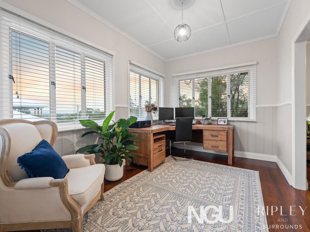 2 Raymond Street, North Ipswich QLD 4305, North Ipswich - Thumbnail 8