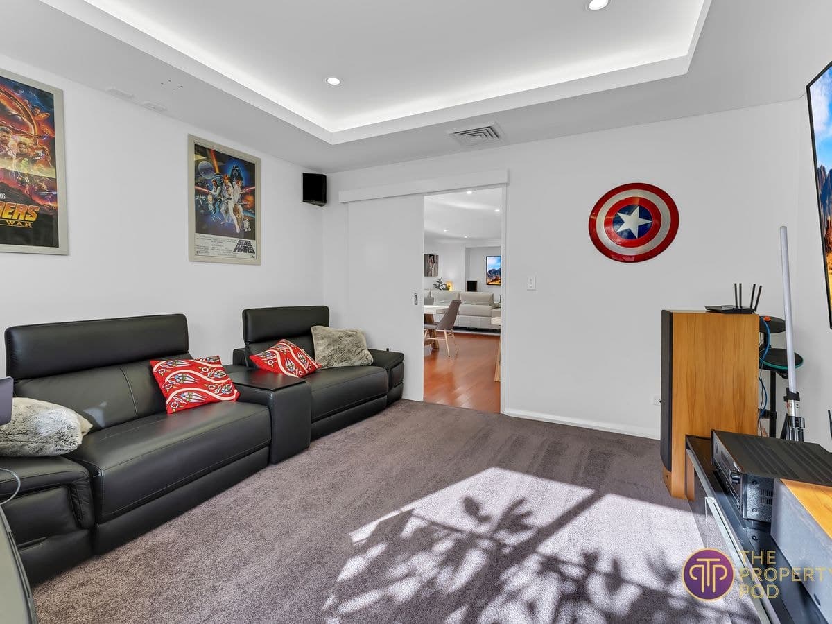 11 The Grandstand, Harrisdale, Harrisdale - Thumbnail 6