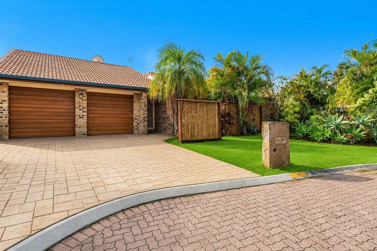 2 Oriole Court, Burleigh Waters QLD 4220, Burleigh Waters - Image 1