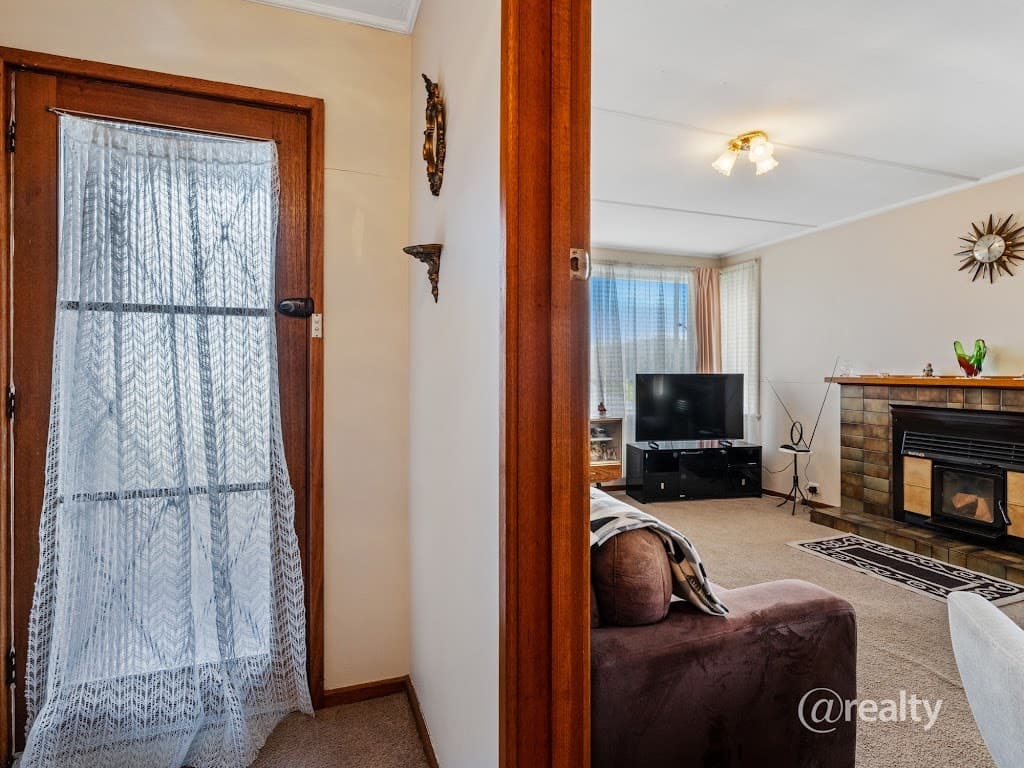 18 Nilpena Street, Mornington, TAS, 7018, Mornington - Thumbnail 3
