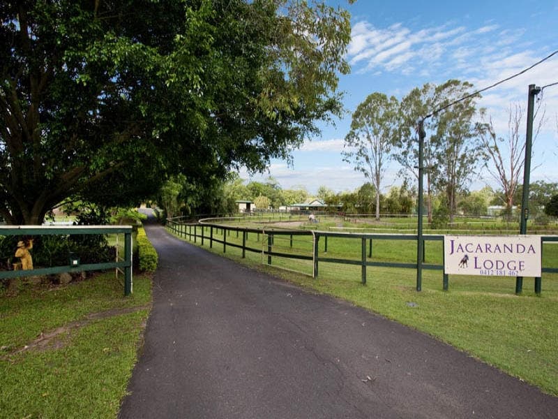 27 Isambert Road, Landsborough, Landsborough - Image 1