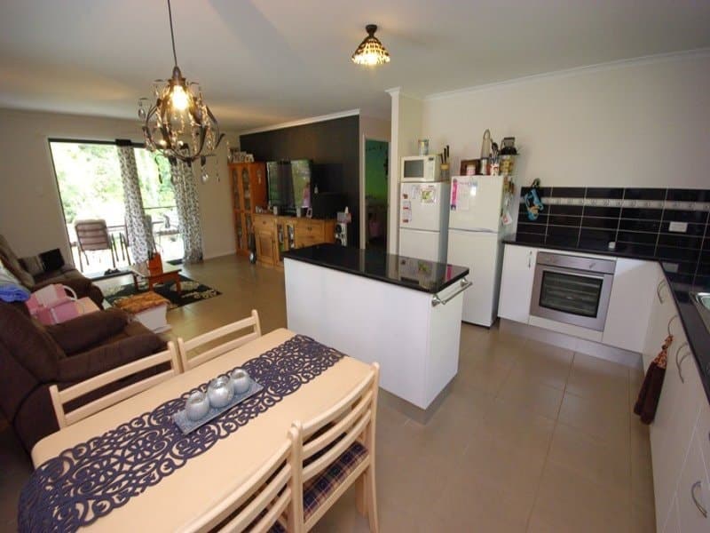3 McClintock Place, Woombye, Woombye - Thumbnail 2