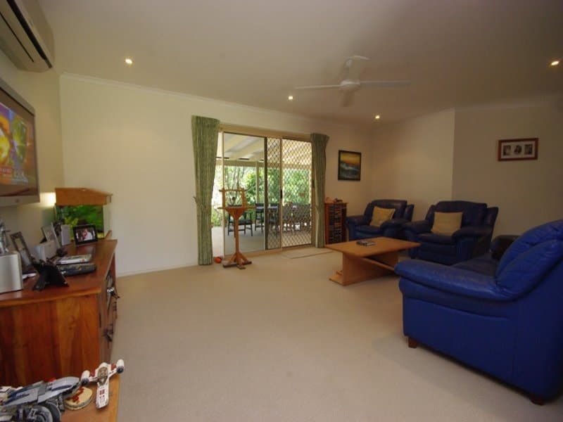2 Periwinkle Lane, Perwillowen, Perwillowen - Thumbnail 6