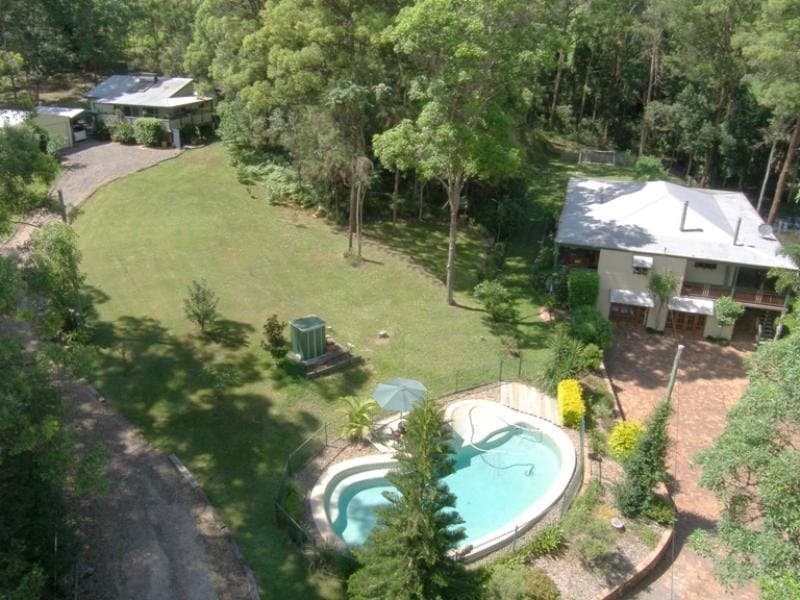 182 Petrie Creek Road, Rosemount, Rosemount - Image 1