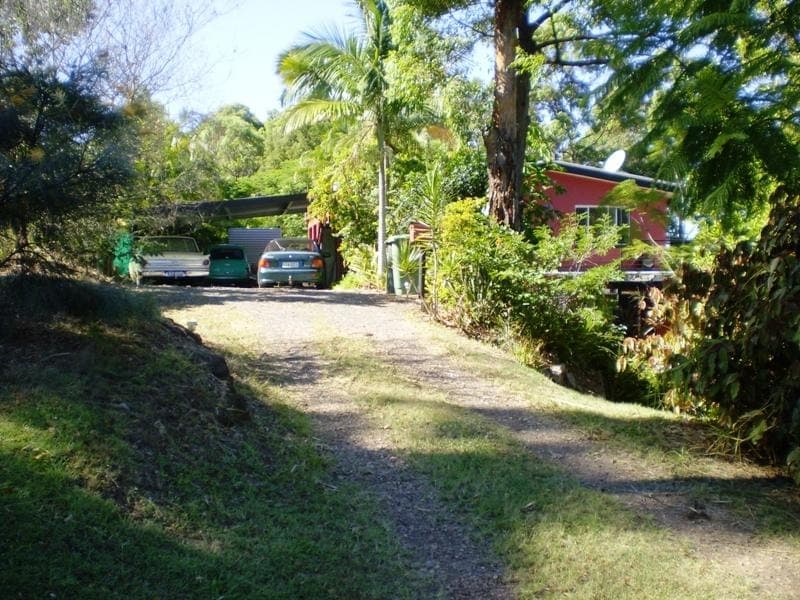582 Petrie Creek Road, Rosemount, Rosemount - Image 1