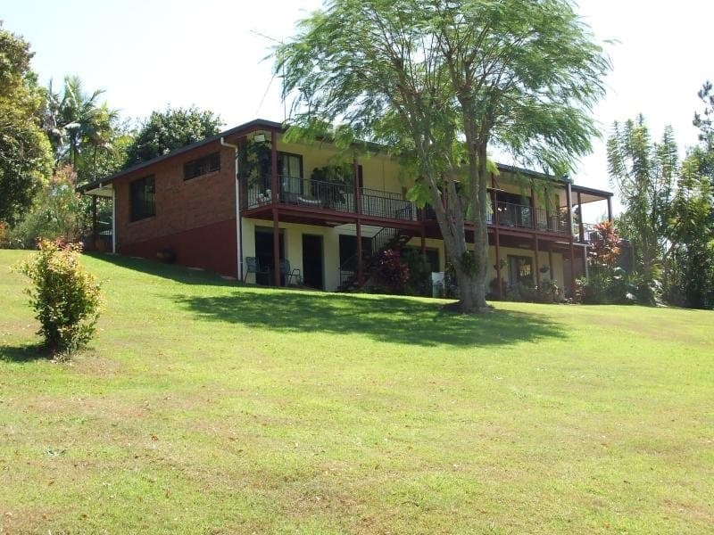 6 BAREENA COURT, Palmwoods, Palmwoods - Thumbnail 8