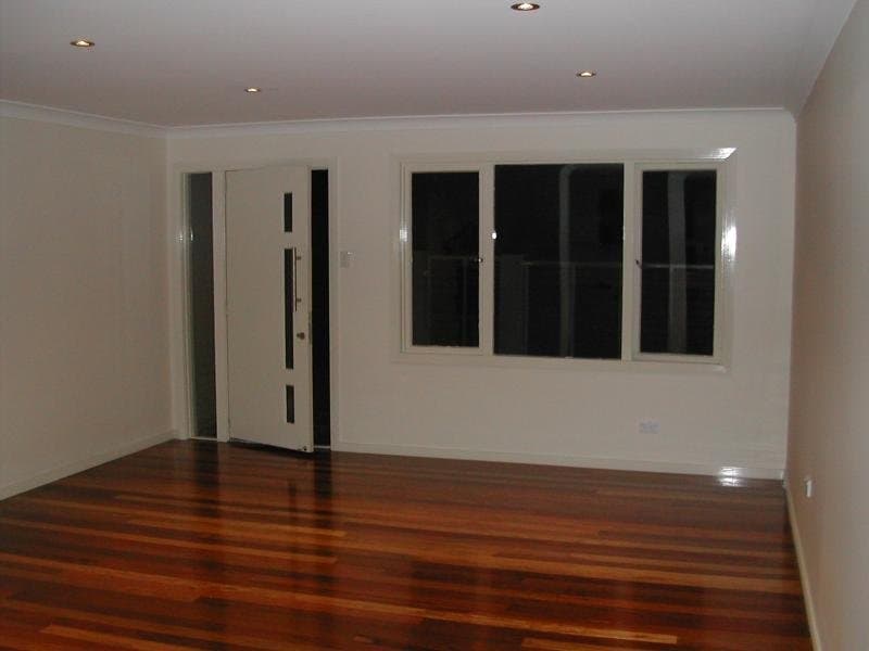 21 GLENYS STREET, Coes Creek, Coes Creek - Thumbnail 6