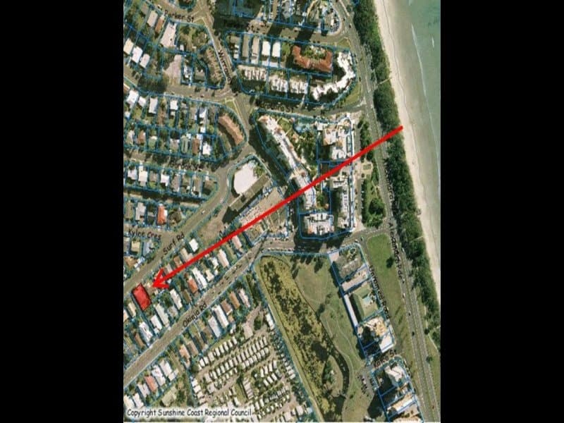 21 Surf Road, Alexandra Headland, Alexandra Headland - Thumbnail 2