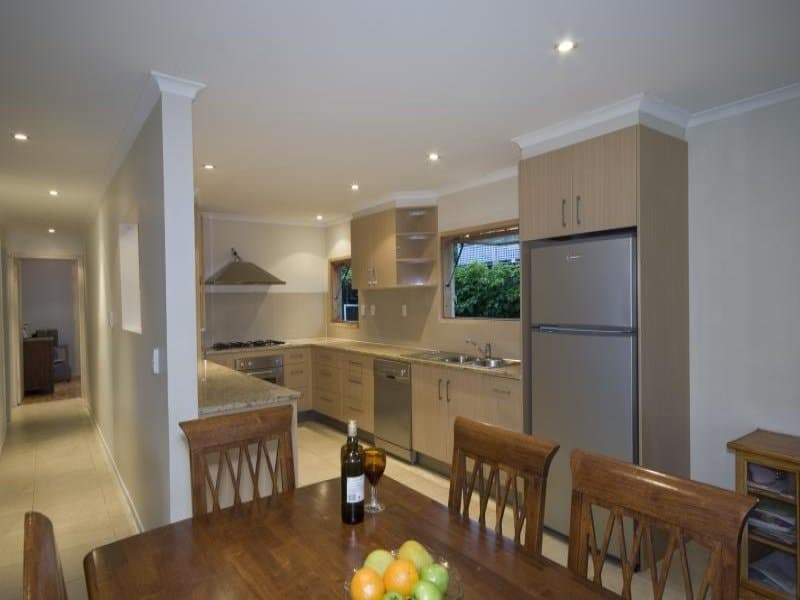21 Surf Road, Alexandra Headland, Alexandra Headland - Thumbnail 3