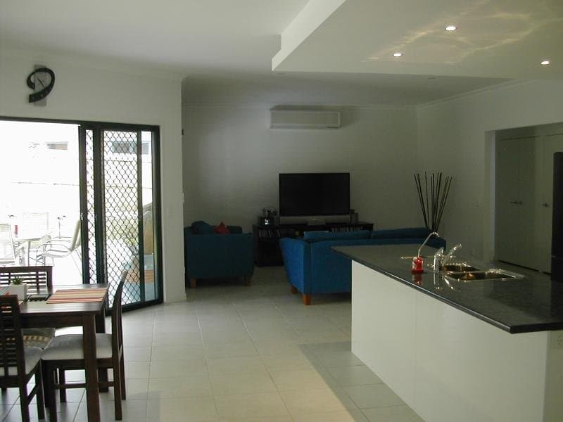38 PAYNTERS POCKET AVENUE, Palmwoods - Thumbnail 8