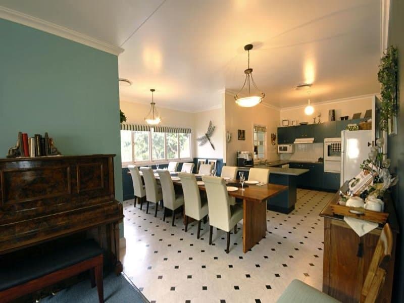 18 Wilson Avenue, Woombye, Woombye - Thumbnail 2