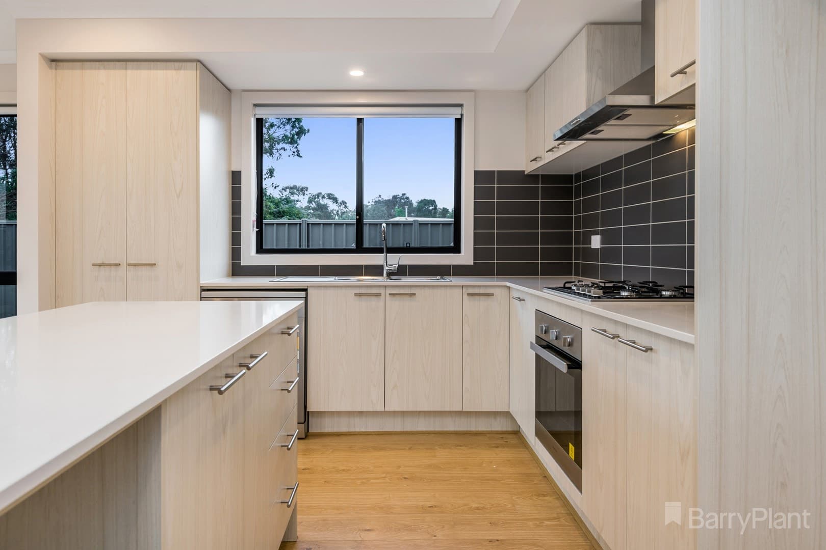 21 Bradfield Loop, Strathfieldsaye, VIC 3551, Strathfieldsaye - Thumbnail 4