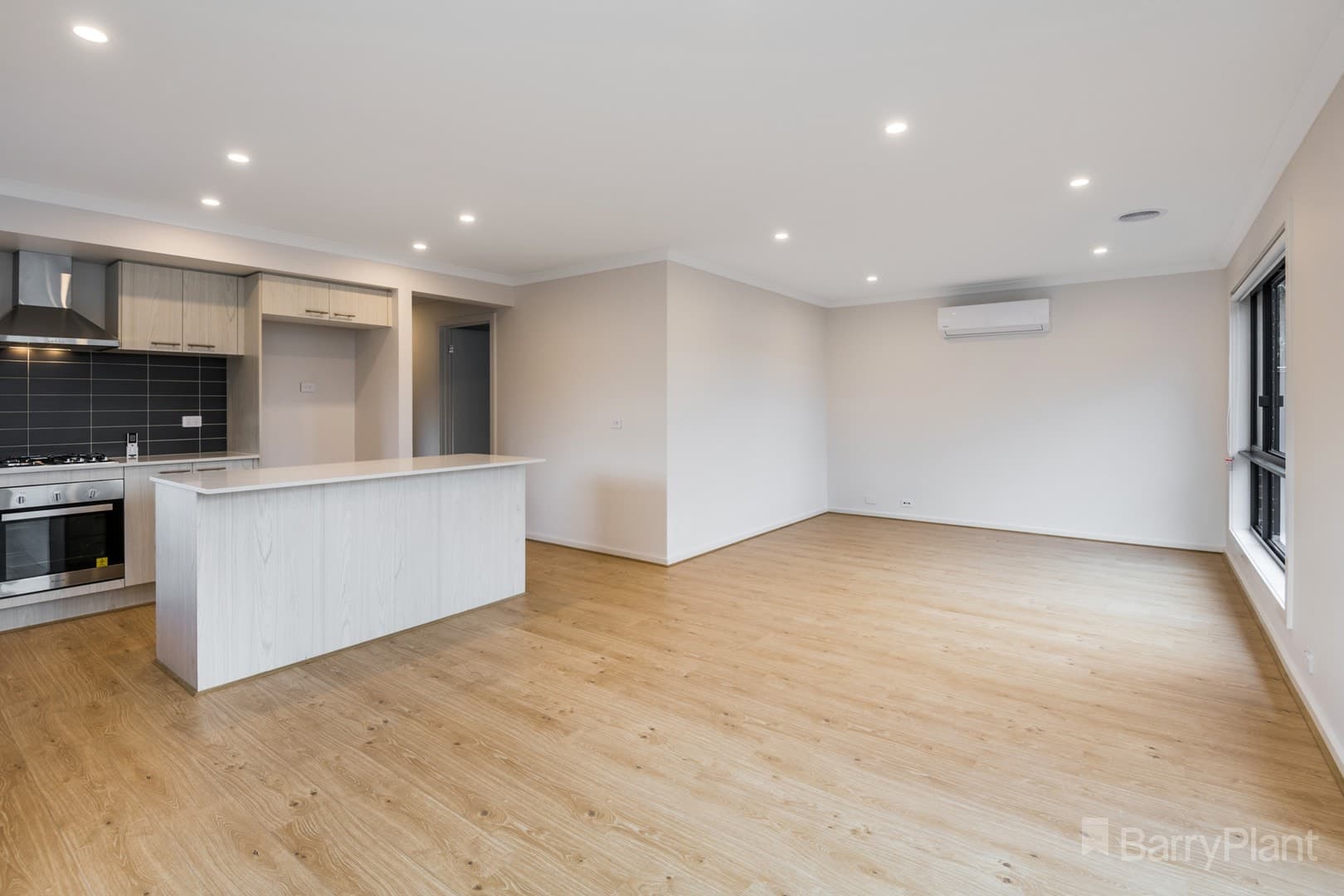 21 Bradfield Loop, Strathfieldsaye, VIC 3551, Strathfieldsaye - Thumbnail 5