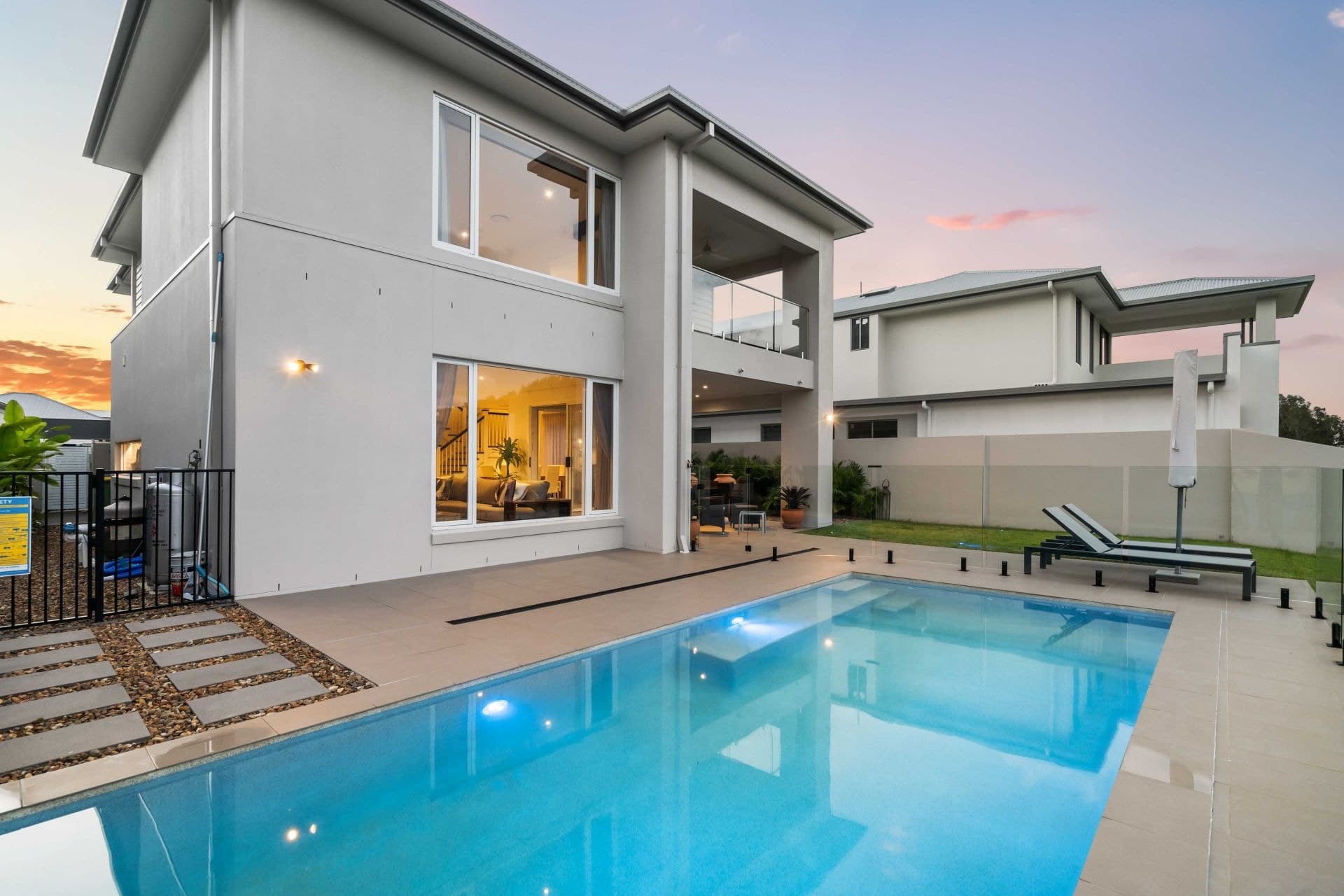 9202 Peter Senior Dr, Hope Island QLD 4212, Hope Island - Thumbnail 7