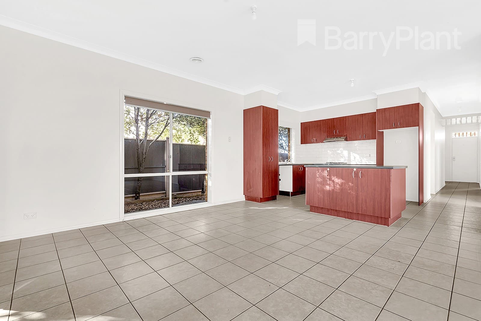 9 Bowman Glen, Craigieburn, VIC 3064, Craigieburn - Thumbnail 2