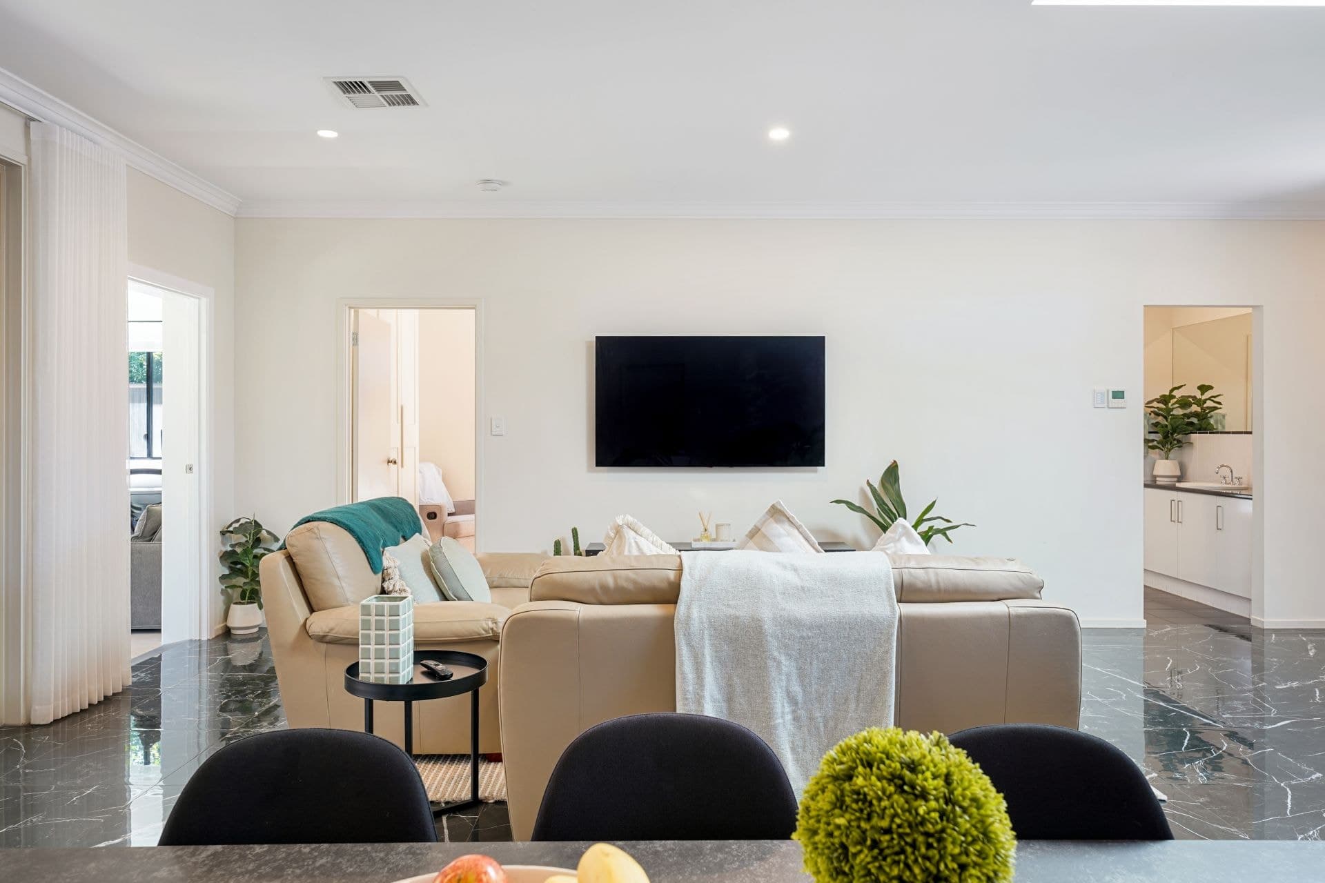 8A Adamson Avenue, Findon, Findon - Thumbnail 6