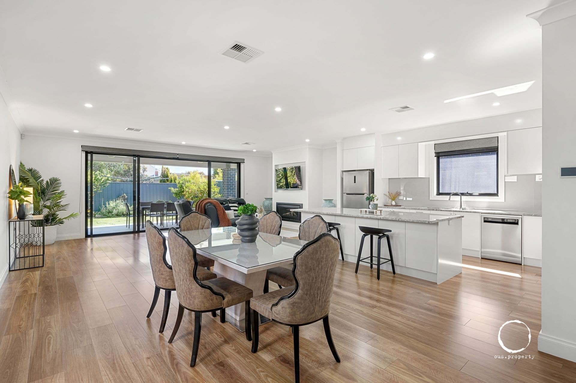 8A Flinders Parade, Flinders Park, Flinders Park - Thumbnail 4