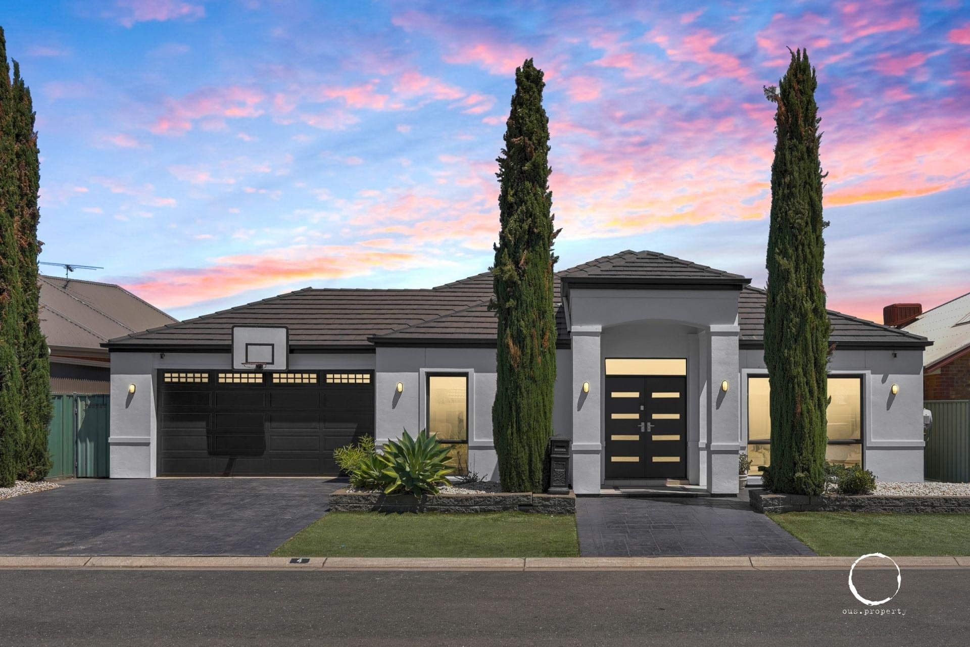 4 Lorentz Court, Mawson Lakes - Thumbnail 2