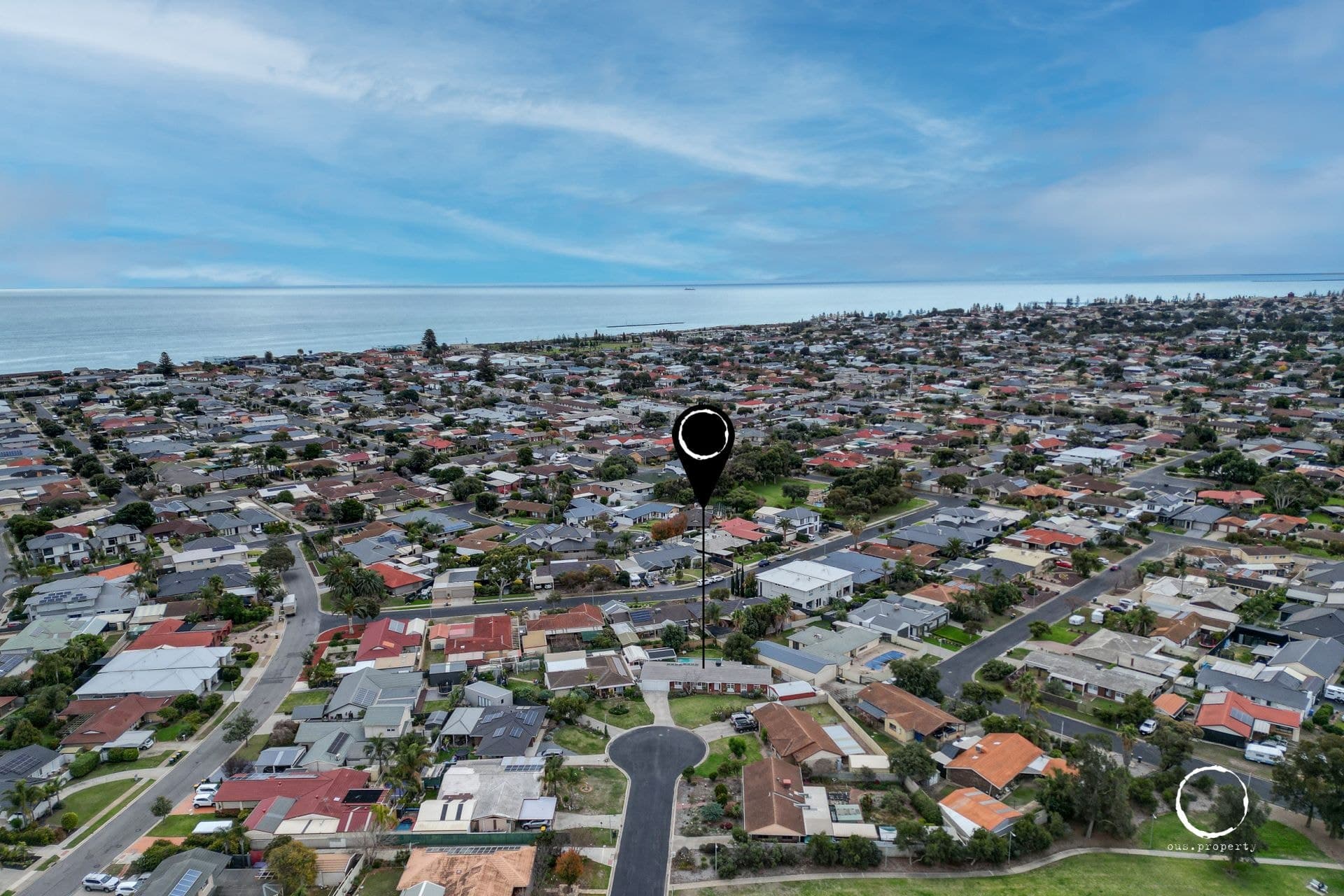 8 Todd Place, West Lakes Shore - Thumbnail 3