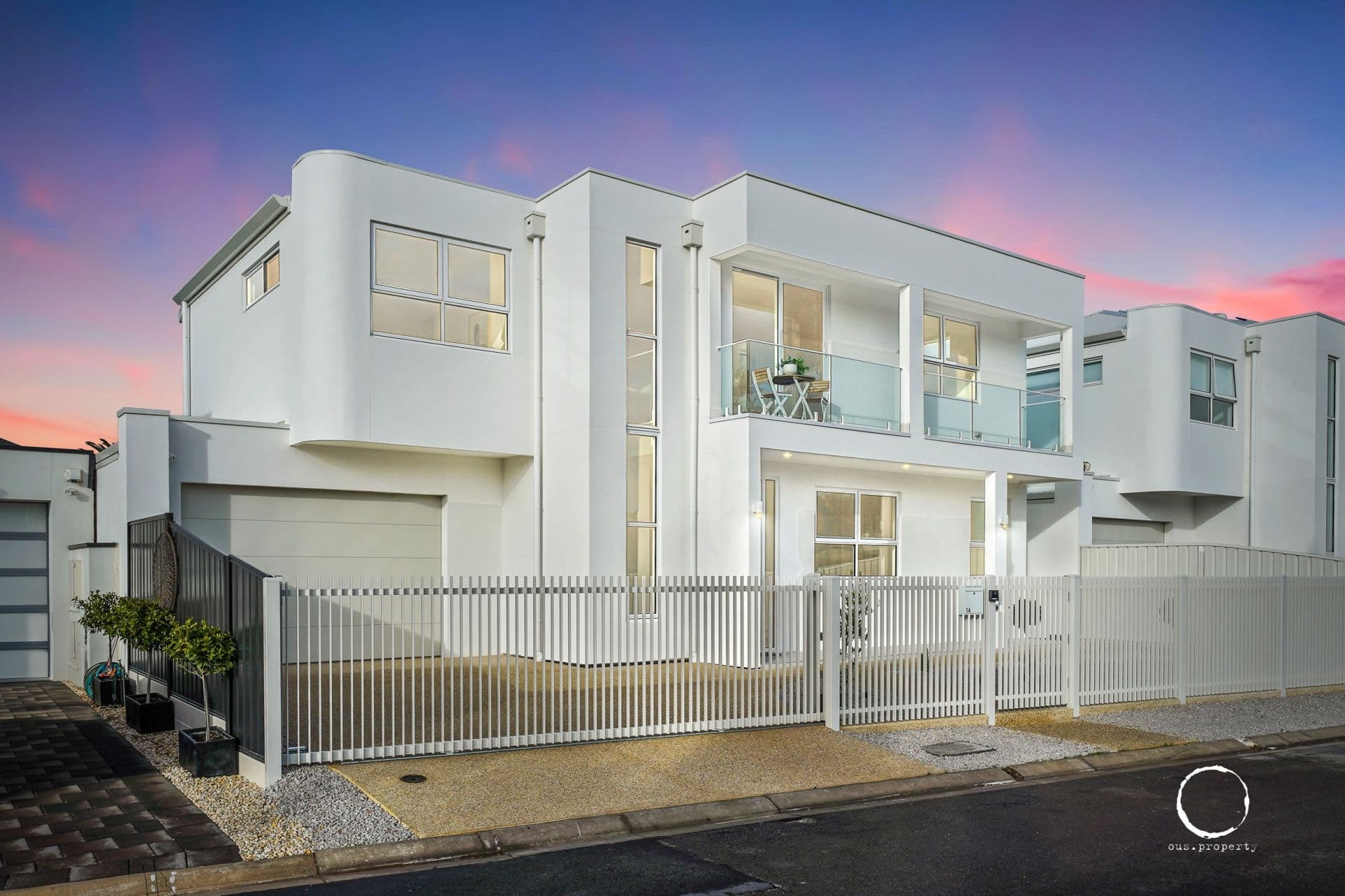 1A Dineen Place, West Beach - Thumbnail 4