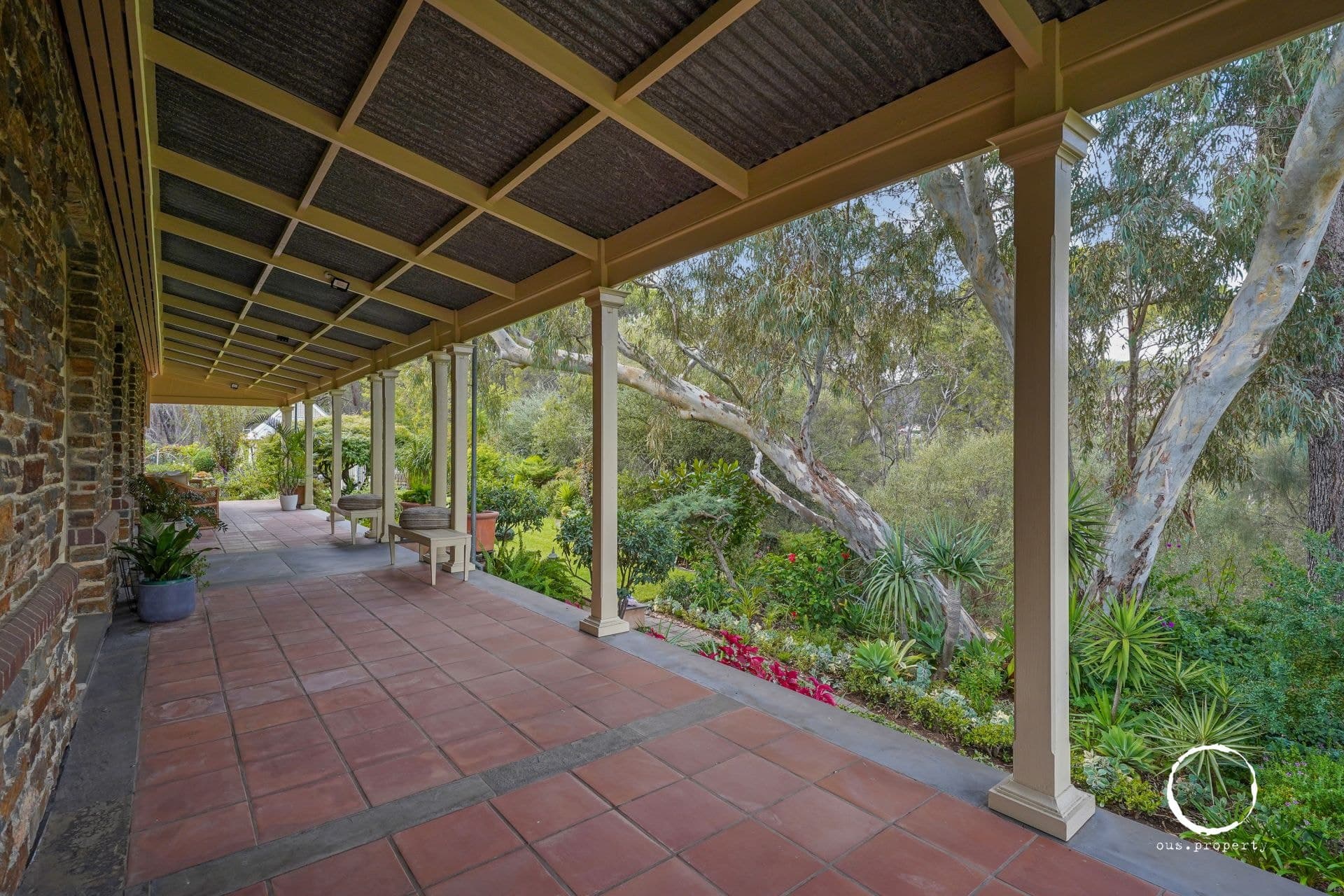 12 Pioneer Court, Highbury - Thumbnail 4
