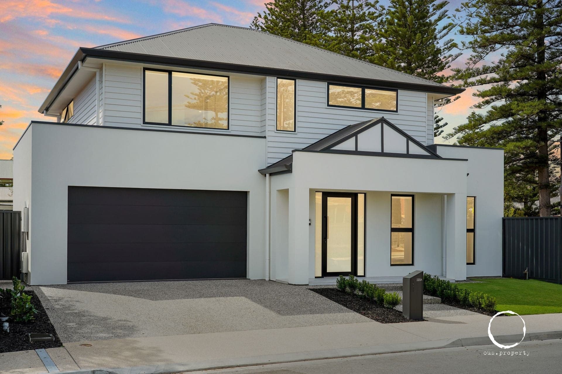 220A Military Road, Henley Beach - Thumbnail 2