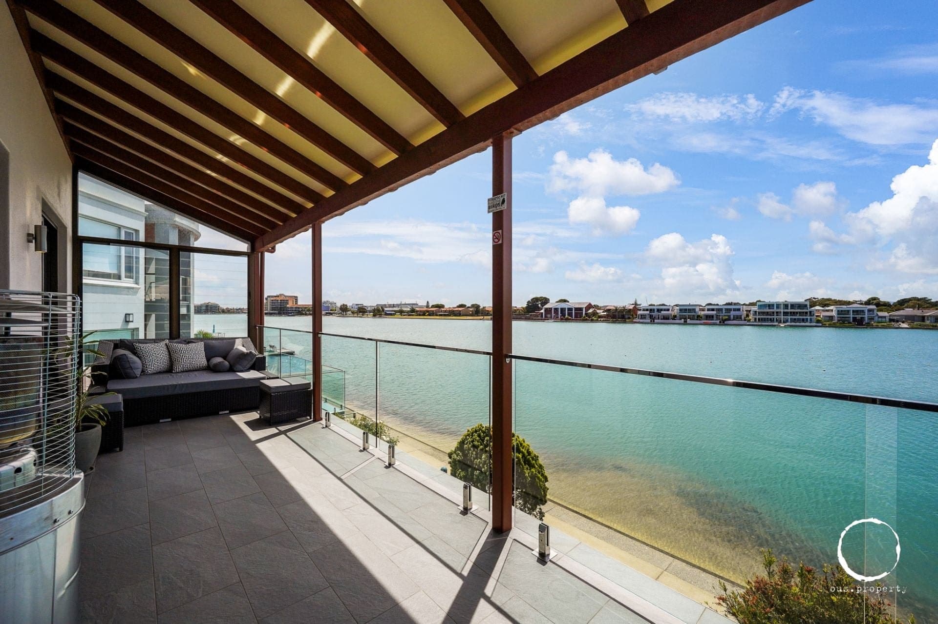 8 Bluelake Court, Tennyson - Image 1