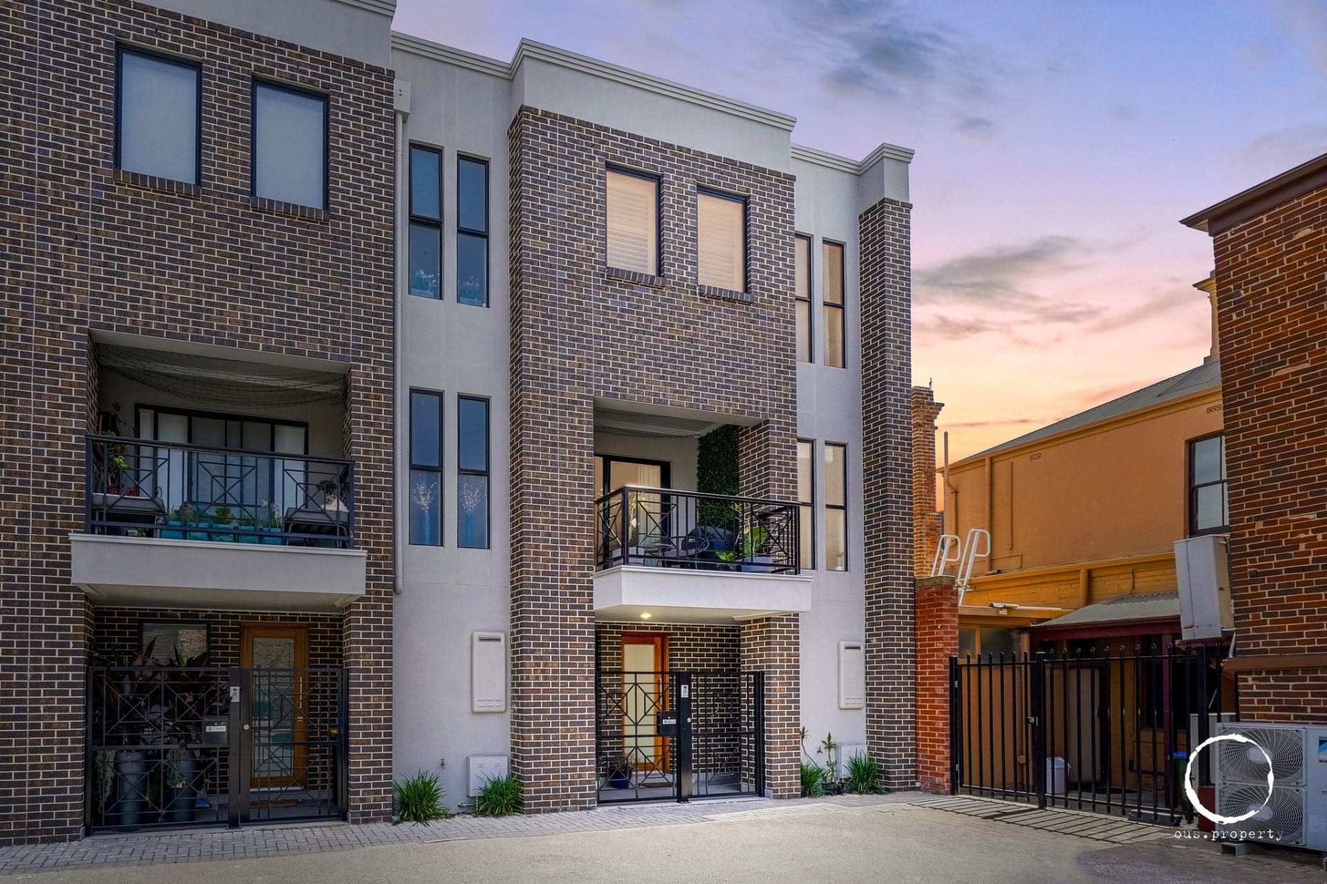 8 Calton Street, Port Adelaide - Thumbnail 2