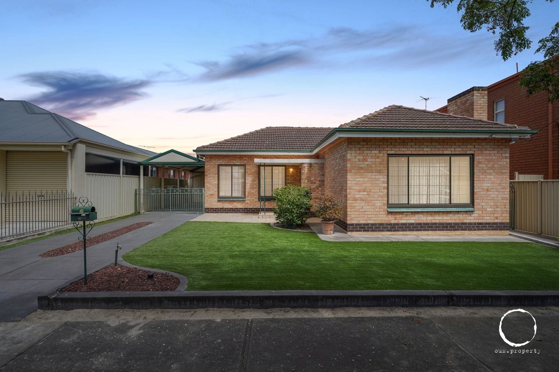 29 Close Street, Birkenhead - Thumbnail 2