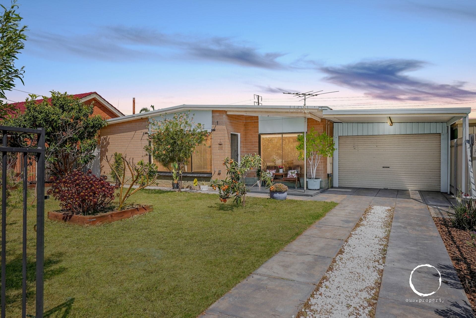 7 Bristol Crescent, Taperoo - Thumbnail 2